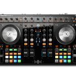 Native Instruments TRAKTOR KONTROL S4 MK2